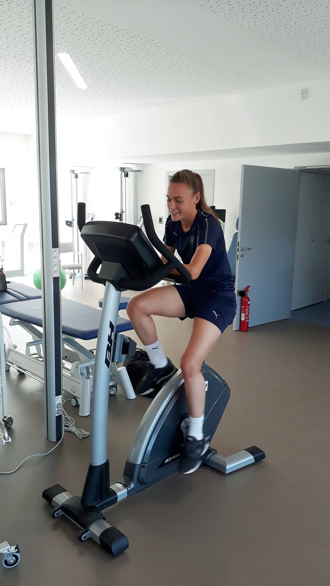 Joueuse de l'équipe de football féminine de l'Olympique de Marseille